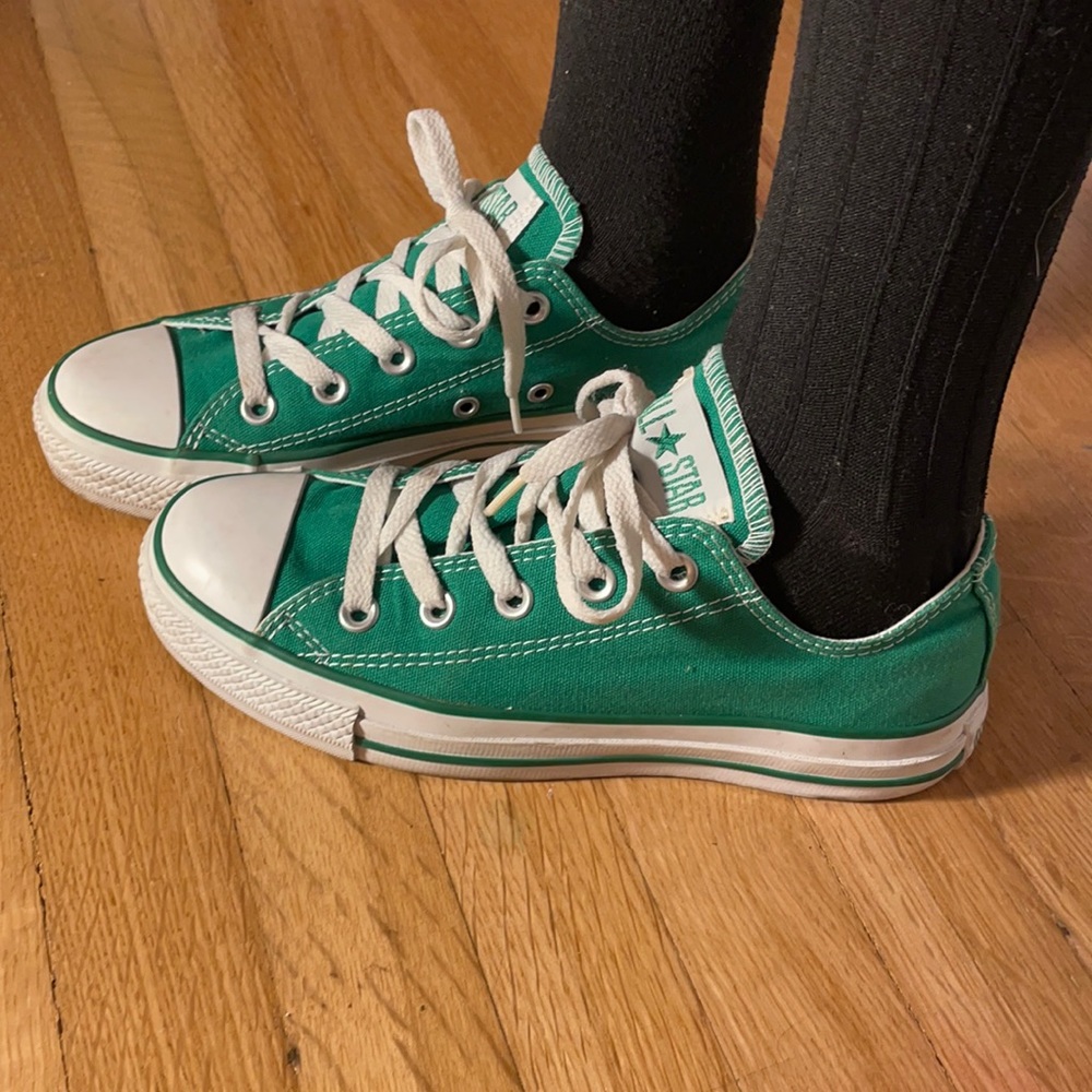 green low rise converse!